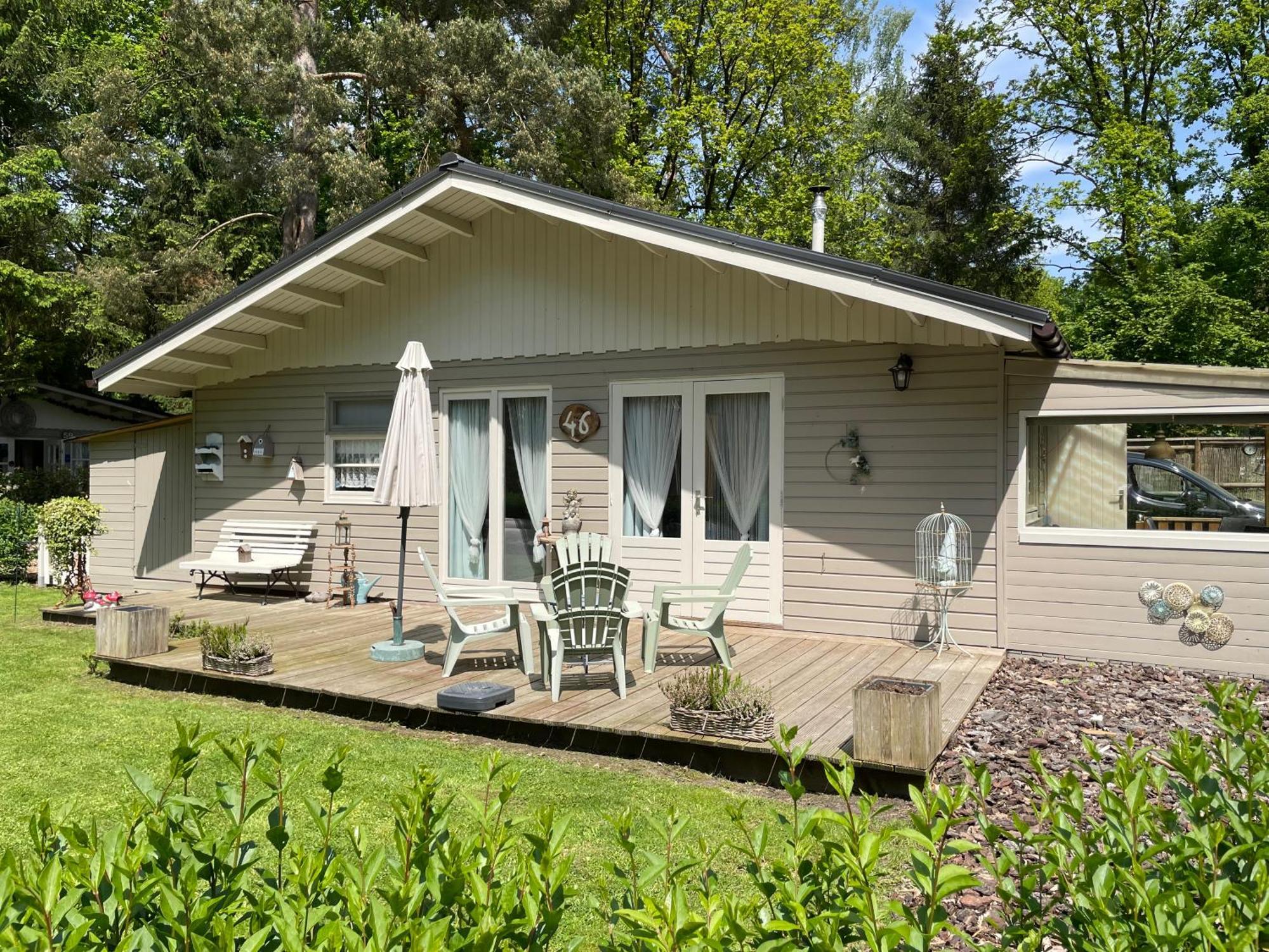 Chalet Sint-Hubertus Zutendaal Exterior foto